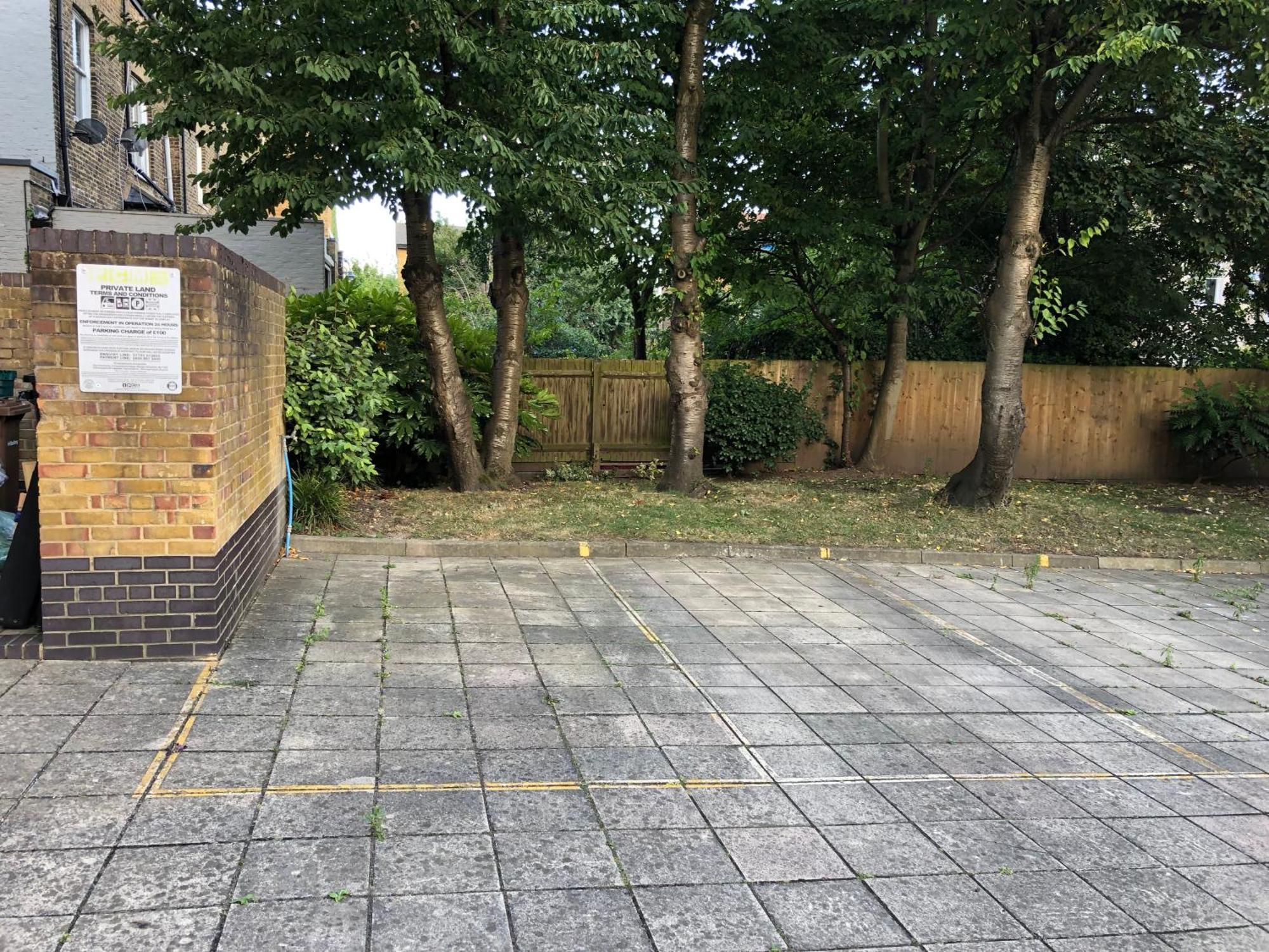 Cosy 2 Bedroom Flat In Manor House London Exterior photo