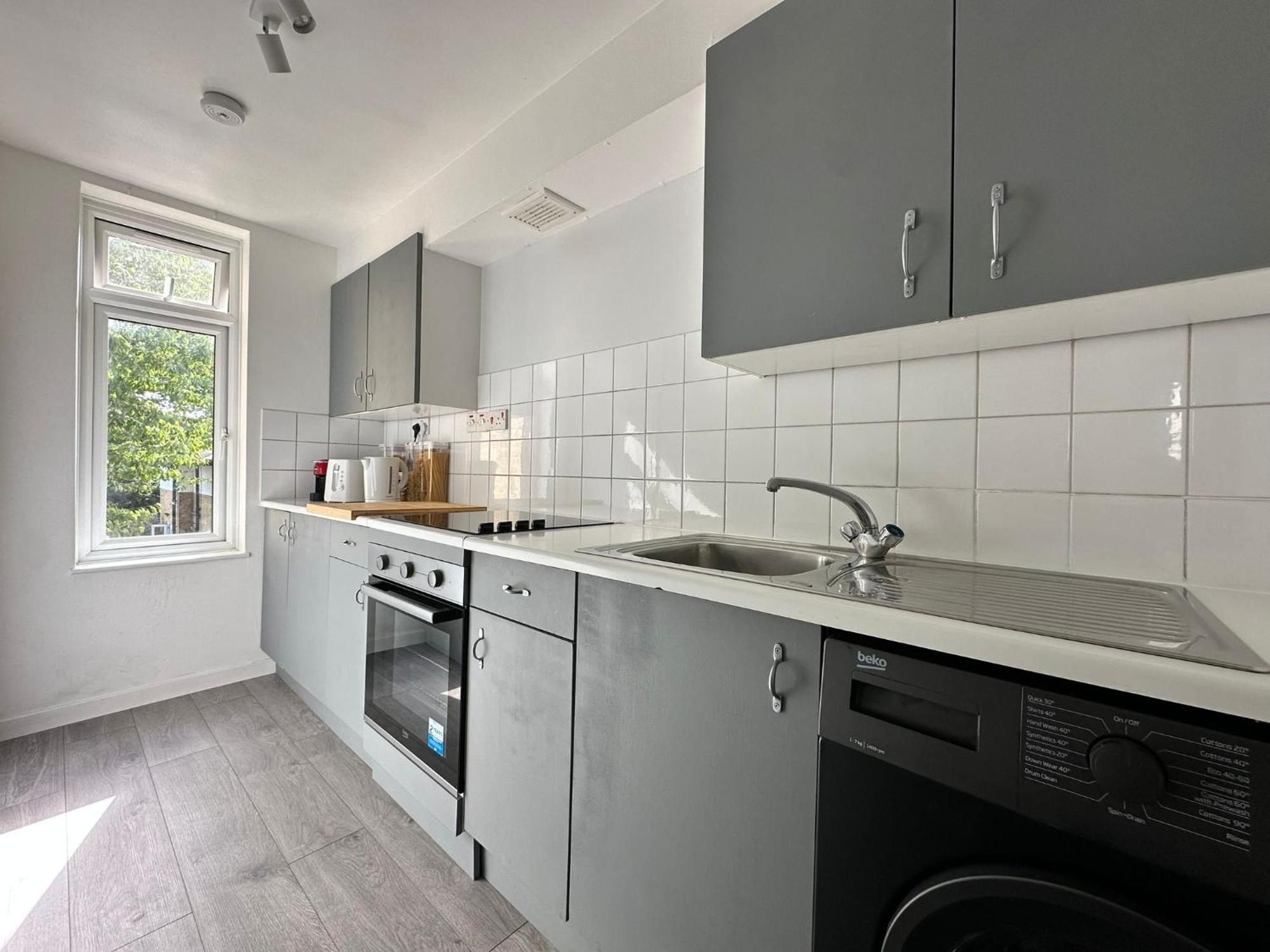 Cosy 2 Bedroom Flat In Manor House London Exterior photo